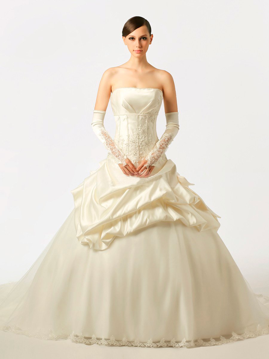 Novia 04