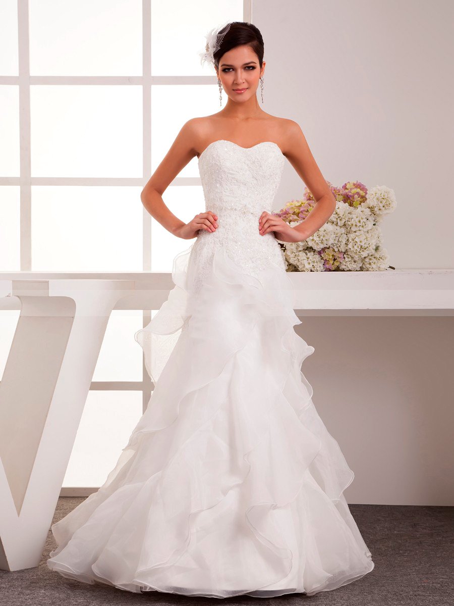 Novia 06